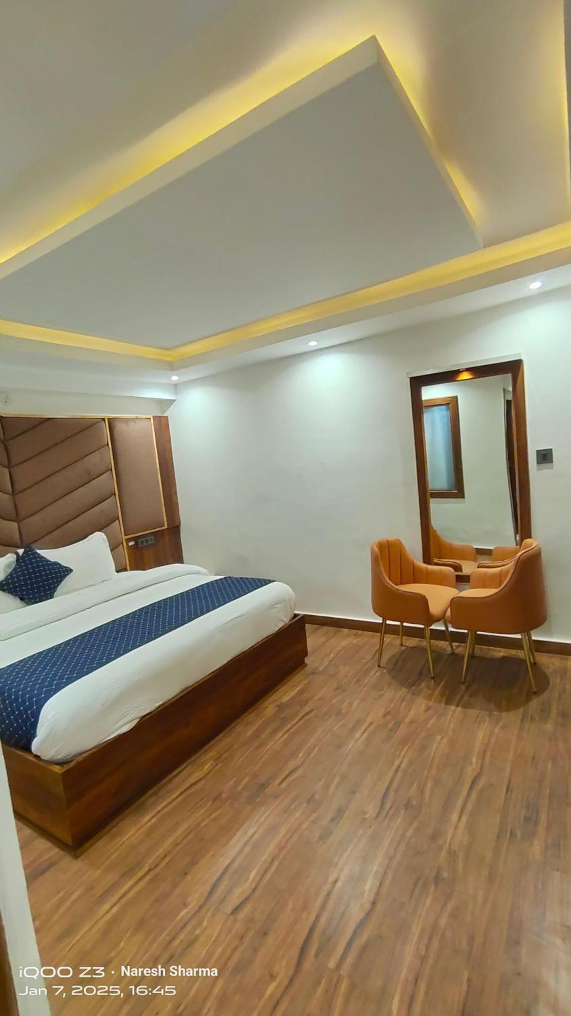 Mountain Zest- Simla Royale Near Mall Road Free Pickup From Railway Station Simla Ngoại thất bức ảnh